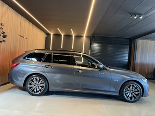 BMW 3 Serie BMW 3-serie Touring 330e xDrive High Executive - afbeelding nr 13
