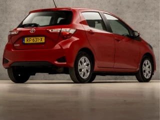 Toyota Yaris Toyota Yaris 1.0 VVT-i Sport (AIRCO, BLUETOOTH, ELEK RAMEN, SPORTSTOELEN, MULTIFUNCTIONEEL STUURWIEL, NIEUWE APK, NIEUWSTAAT) - afbeelding nr 5