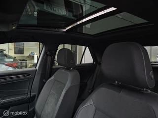 Volkswagen T-Roc Volkswagen T-Roc 1.5 TSI Black Style Panorama/Keyless/IQ Light - afbeelding nr 15
