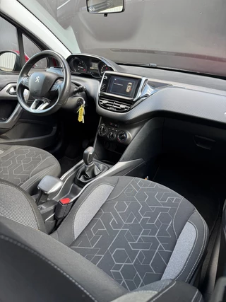 Peugeot 2008 Peugeot 2008 1.2 PureTech Blue Lion|Pano|NL Auto| - afbeelding nr 28