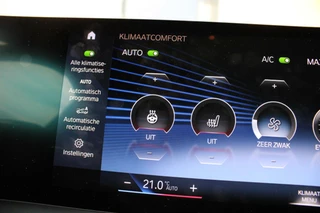 BMW iX BMW iX xDrive40 77kWh Sport pakket | Pano | Trekhaak | Massage - afbeelding nr 15