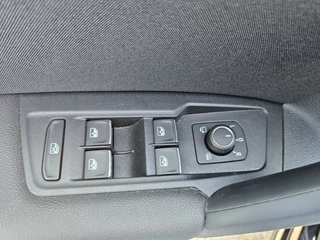 Volkswagen Tiguan Volkswagen Tiguan 1.5 TSI Highl. Bus R - afbeelding nr 15