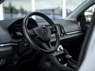Škoda Karoq Škoda Karoq 1.5TSi ACT 150pk DSG Style Business | Leer | Navi  & App-Connect | 18