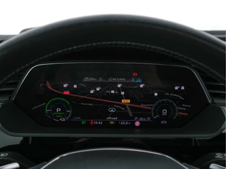Audi e-tron Audi e-tron 50 Quattro S-Line Launch-Edition-Black 71 kWh (INCL-BTW) *PANO | LEATHER-MICROFIBRE | DIGI-COCKPIT | FULL-LED | MEMORY-PACK | ADAPTIVE-CRUISE | HEATED-SPORTSEATS | NAVI-FULLMAP | KEYLESS | SHIFT-PADDLES | 20