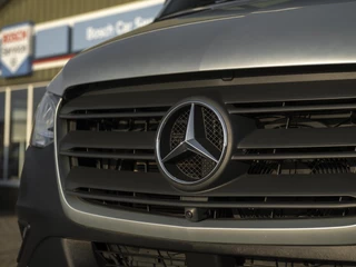 Mercedes-Benz Sprinter Mercedes-Benz Sprinter 316 2.2 CDI L2H2 7G-tronic | Distronic | LED | Gr.lichtass. | Standkachel | Lane Assist | Leer | Stoelverwarming | 17