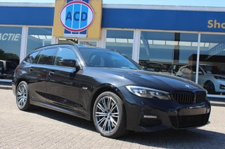 BMW 3 Serie BMW 3-Serie Touring (g21) 330e 292pk Aut Hybrid M-Sport Business Edition Plus | PanoramaDak | Trekhaak wegklapbaar | 360° Camera  | Nwpr €72.000,- | - afbeelding nr 3