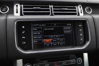 Land Rover Range Rover Land Rover Range Rover 3.0 SDV6 Hybrid Autobiography / Trekhaak / Panoramadak / Head-up / 22'' / Leder / Keyless / Meridian / Dodehoek / DAB - afbeelding nr 24