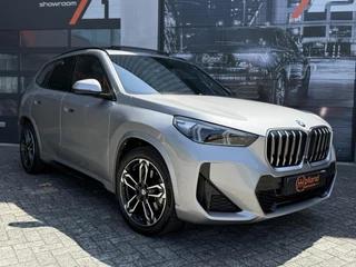 BMW X1 BMW X1 sDrive20i M-sport|Pano|LED|VOL - afbeelding nr 9