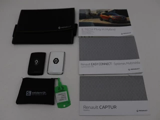 Renault Captur Renault Captur 1.6 E-Tech Plug-in Hybrid 160 Intens |  Adaptive cruise | Stuurverwarming | Carplay | Full LED | Keyless | Navigatie | Parkeerhulp - afbeelding nr 18