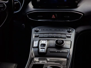 Hyundai Santa Fe Hyundai Santa Fe 1.6 T-GDI HEV Comfort 7p. 21 inch|Camera|KRell-audio|Trekhaak|LED| - afbeelding nr 18