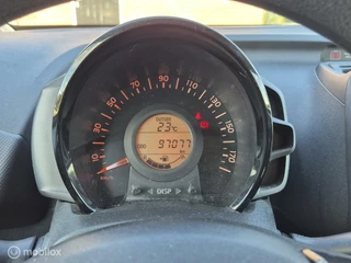 Toyota Aygo Toyota Aygo 1.0 VVT-i x-fun Airco CV Elek ramen Led - afbeelding nr 18