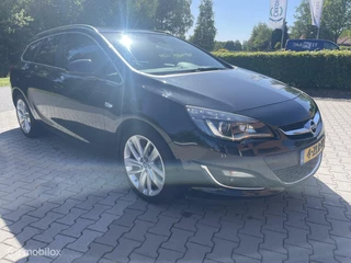 Opel Astra Opel Astra Sports Tourer 1.4 Turbo Edition, Lederen interieur - afbeelding nr 8