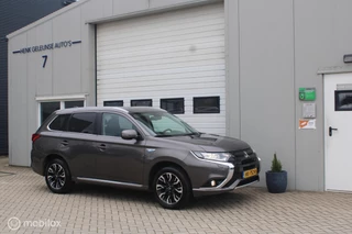 Mitsubishi Outlander 2.0 PHEV Executive Edition/NAP/Boekjes