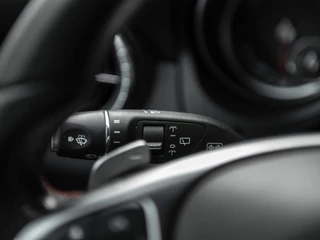 Mercedes-Benz CLA Mercedes-Benz CLA-Klasse Shooting Brake 200 AMG Aut. | Night pakket | Licht-/zichtpakket | Navi Garmin | Apple Carplay / Android auto | Stoelverwarming | LED HighPerform. | Active Park Assist | - afbeelding nr 38