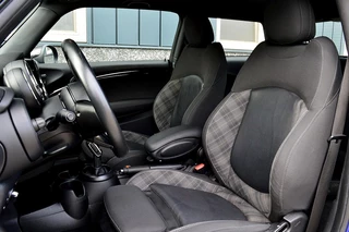 MINI Cooper Rijklaarprijs-Garantie Navigatie Led Sport Interieur 17 Inch Apple-Carplay Stuurverwarming - afbeelding nr 13