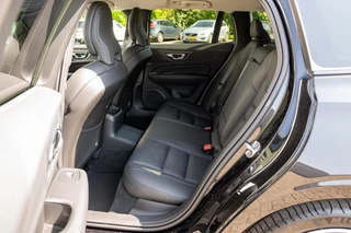 Volvo V60 Volvo V60 T6 Plug-in hybrid AWD Plus Dark | 360 camera | 19