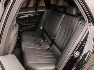 BMW 5 Serie BMW 5 Serie Touring 530e 292PK High Executive M-Sport | LASER LED | HEAD-UP | PANORAMADAK | SHADOW LINE | ADAPTIVE CRUISE | - afbeelding nr 18
