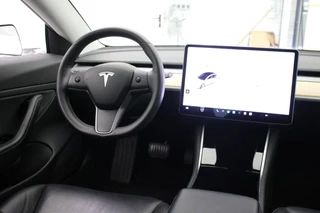 Tesla Model 3 Tesla Model 3 Standard RWD Plus 60 kWh - panorama, Leer, Camera, Trekhaak - afbeelding nr 3