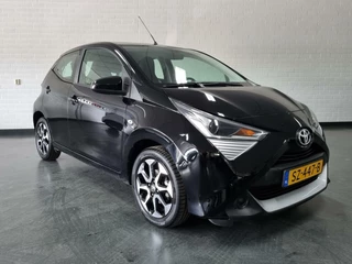 Toyota Aygo Toyota Aygo 1.0 VVT-i x-play / Automaat / Apple Carplay/Android-Auto / Airco - afbeelding nr 3