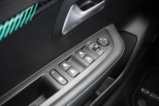 Peugeot e-208 Peugeot e-208 e-208 EV Allure 50 kWh - Digital Cockpit, Carplay, Half Leer, Camera - afbeelding nr 19