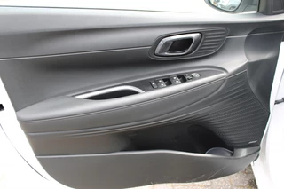 Hyundai i20 Hyundai i20 1.0 T-GDI Premium Cam/Clima/Carplay/Navi/Led/Winter. 