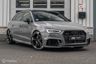 Audi RS3 - 384262918-0