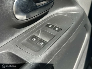 Volkswagen up! Volkswagen Up! 1.0 | 2015 | Airco | 5 drs | Elek ramen - afbeelding nr 19