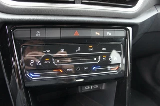 Volkswagen T-Roc VW T-Roc 1.0 TSI 3x R-Line Acc|CarPlay|PDC|Trekhaak|Virtual - afbeelding nr 9