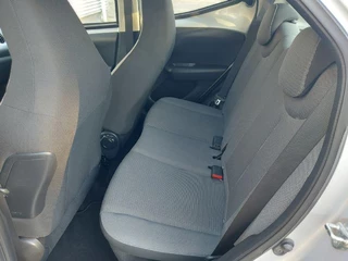 Toyota Aygo Toyota Aygo 1.0 VVT-i x-play Automaat, airco,achteruitrijcamera,Apple Carplay/dab, - afbeelding nr 9
