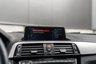BMW 1 Serie BMW 1-serie M140i xDrive Harman Kardon Dak Leer - afbeelding nr 55