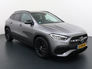 Mercedes-Benz GLA Mercedes-Benz GLA 200 AMG // Camera // Sfeerverlichting // Night Pakket // Augmented Reality // Carplay // 19