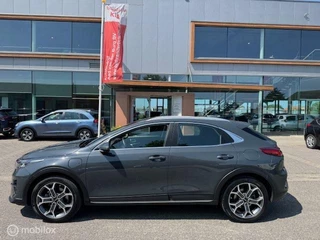 Kia XCeed XCeed 1.6 PHEV Luxe uitvoering  Nieuwe Type & Logo 18 inch Velgen , Stoel Verwarming , Key Less entry , Dodehoek detectie , Electr. Stoel met geheugen , Elect achterklep , Navi - Camera , Parkeerhulp voo & achter, Priveglas - afbeelding nr 2