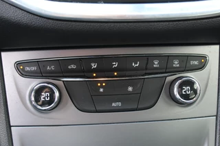 Opel Astra Opel Astra 1.0 Edition , 5 deurs Automatische airco , Cruise control , Bluetooth - afbeelding nr 17