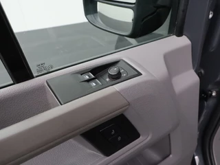 Volkswagen Crafter Volkswagen Crafter 2.0TDI 140PK L3H2 Highline | Navigatie | Camera | Airco | Cruise | Betimmering - afbeelding nr 8