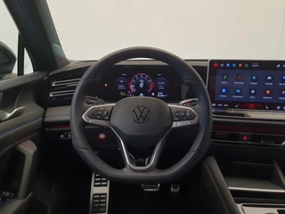 Volkswagen Tiguan Volkswagen Tiguan 1.5 eTSI 150pk DSG/AUT R-Line Wegklapbare trekhaak, Panoramadak, 360 camera - afbeelding nr 29