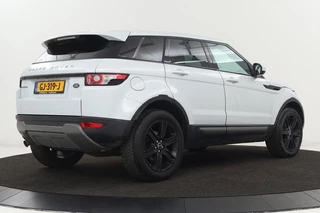 Land Rover Range Rover Evoque Land Rover Range Rover Evoque 2.2 eD4 Pure | Panoramadak | Meridian | Leder | Stoelverwarming | Navigatie | Xenon | PDC | Climate control | Cruise control - afbeelding nr 28