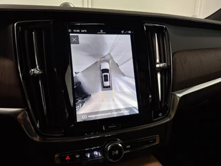 Volvo V90 Volvo V90 T8 Plug-in hybrid AWD Ultra Dark | B&W Audio | Panoramadak | Leder pakket inclusief stoelventilatie | - afbeelding nr 23