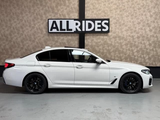 BMW 5 Serie BMW 5-serie 540 i High Executive | opendak | laser | keyless | memory seats - afbeelding nr 13