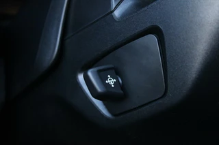 BMW 5 Serie BMW 5-serie Touring 520i M-Sport | Comfortstoelen | Org. NL - afbeelding nr 36