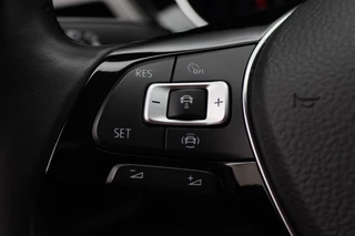 Volkswagen Touran Climate, ACC, Stoelverwarming, Elektrische Achterklep, Trekhaak, 18'' - afbeelding nr 37