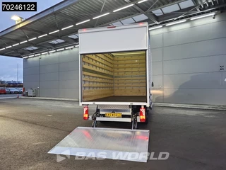 Mercedes-Benz Sprinter Mercedes Sprinter 515 CDI Automaat Laadklep Zijdeur Dubbellucht Bakwagen MBUX Airco Cruise MBUX Koffer Meubelbak 21m3 Airco Cruise control - afbeelding nr 3