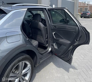 Volkswagen T-Roc Volkswagen T-Roc 1.5 TSI DSG Sport 150PK/PANO/VIRTU - afbeelding nr 59