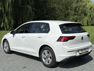 Volkswagen Golf Volkswagen Golf NEW 1.5 TSI LIFE PDC/CARPLAY/FABRIEKSGARANTIE - afbeelding nr 9