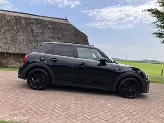 MINI Cooper S Mini 2.0 Cooper S Classic VOL OPTIES o.a. Pano/Leder - afbeelding nr 2