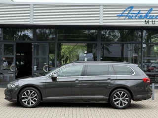Volkswagen Passat Volkswagen Passat Variant 1.5 TSI Automaat/Trekhaak/Climate control/Stoelverwarming/150PK Keyless entry - afbeelding nr 16