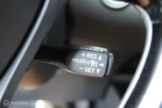 Toyota C-HR Toyota C-HR 1.8 Hybrid Executive Ultimate/Led/Trekhaak/Navi/ - afbeelding nr 25