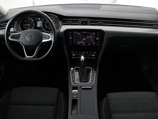 Volkswagen Passat Volkswagen Passat 2.0 TDI Comfort Business | Stoelverwarming |  Camera | Adaptive cruise | Carplay | Massage | Navigatie | Full LED | Parkeerhulp - afbeelding nr 9