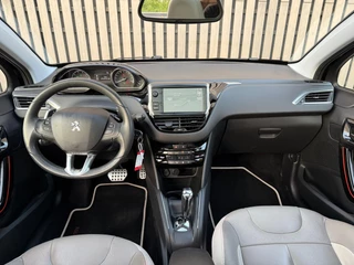 Peugeot 208 Peugeot 208 1.2 e-VTi Roland Garros - Pano - Leer - afbeelding nr 6