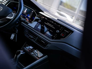 Volkswagen Taigo Volkswagen Taigo 1.5 TSI R-Line|PANO|ACC|18'|VIRTUAL|CARPLAY - afbeelding nr 29