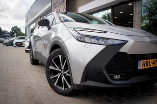 Toyota C-HR Toyota C-HR 1.8 Hybride 140 First Edition | Camera | Adaptive Cruise - afbeelding nr 8